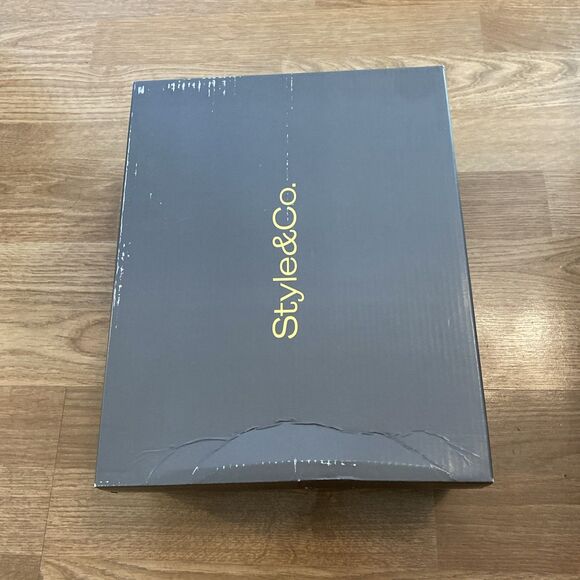 Style & Co Masrinaa Block-Heel Ankle Bootie Distressed Gold Size 7.5W NIB - Picture 2 of 13